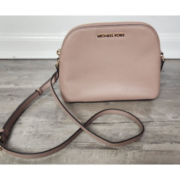 Michael Kors Handbags - Michael Kors Pebbled Leather Blush Pink Crossbody Bag